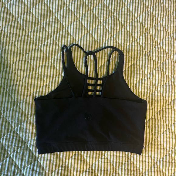 Scorpio Sol Front Cut-Out Crop Top - Picture 4 of 6